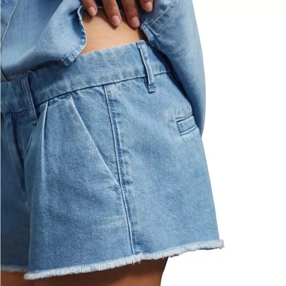 Pilcro Fray Hem Denim Short - Picture 2 of 5